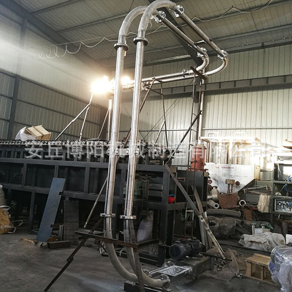 粉料管鏈?zhǔn)捷斔蜋C三維輸送輸送能穩(wěn)定嗎？