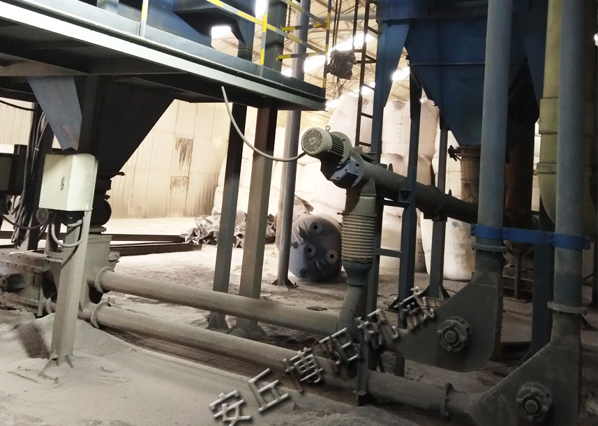 為什么尿素管鏈輸送機(jī)吸引這么多客戶？