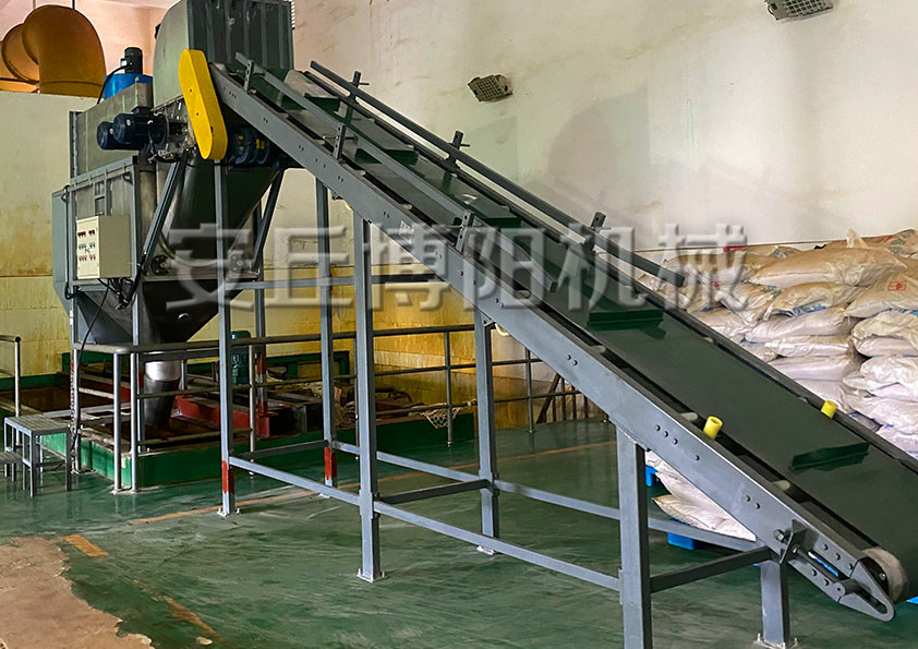 有機(jī)肥自動(dòng)拆包機(jī)的優(yōu)勢(shì)有哪些呢？