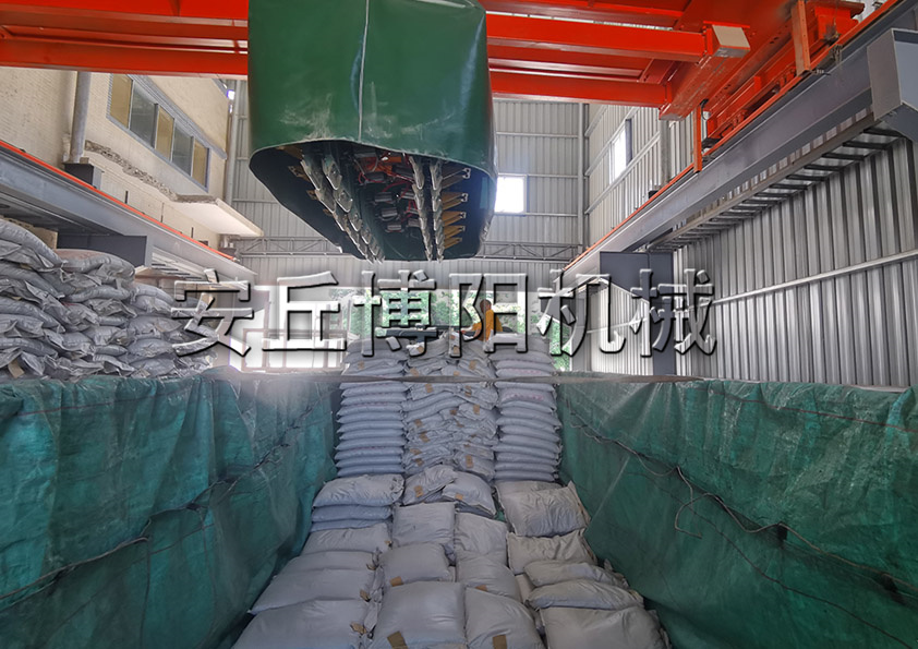 安丘博陽機(jī)械袋料自動(dòng)裝車機(jī)能為企業(yè)帶來哪些好處？