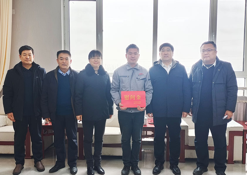 情暖春節(jié)，致敬勞模-----安丘市委領導到安丘博陽機械制造有限公司走訪慰問