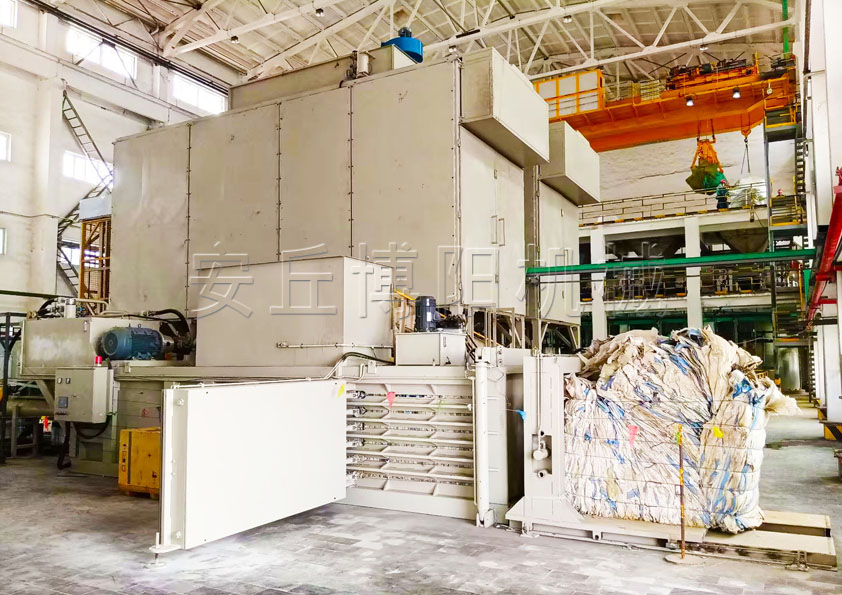 你了解氫氧化鈉全自動(dòng)噸袋拆包機(jī)的優(yōu)勢(shì)特點(diǎn)和未來發(fā)展前景嗎？