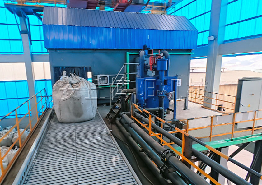 四聚乙醛全自動(dòng)噸袋拆包機(jī)的核心優(yōu)勢有哪些？