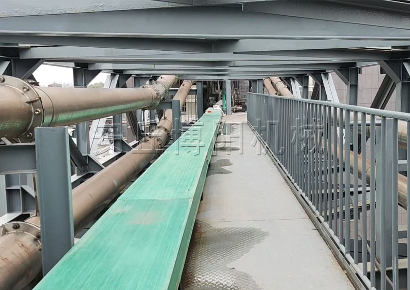 片堿管鏈輸送機為什么成為眾多行業(yè)升級改造的理想選擇？